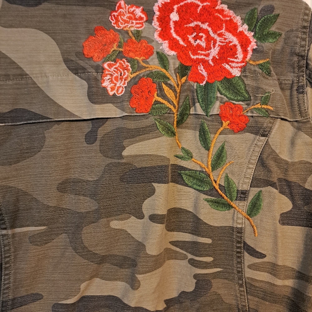 Torrid jacket in size 0. - Picture 7 of 16